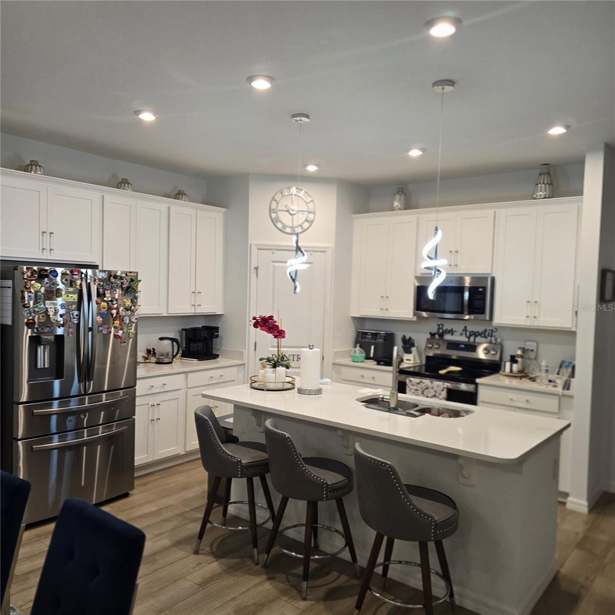 Image 7 of 15 For 33259 Country House Drive