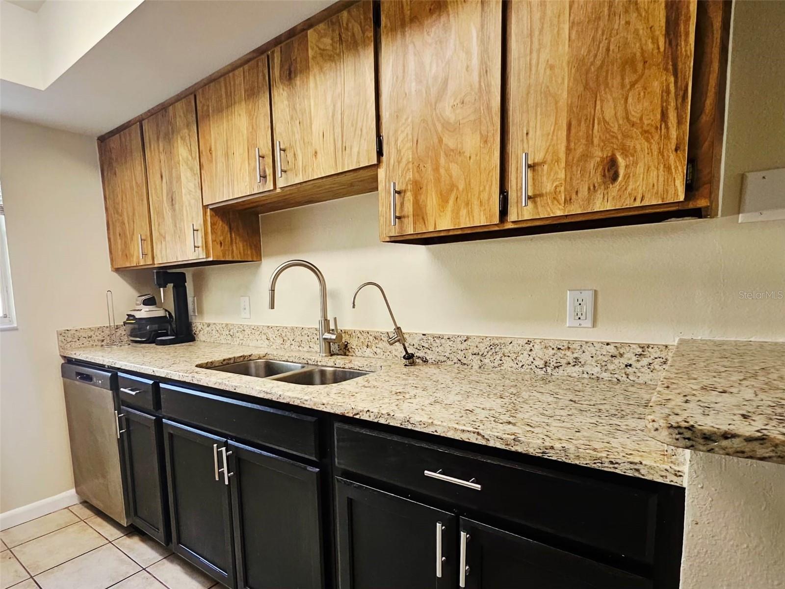 Image 9 of 25 For 14468 Reuter Strasse Circle 503