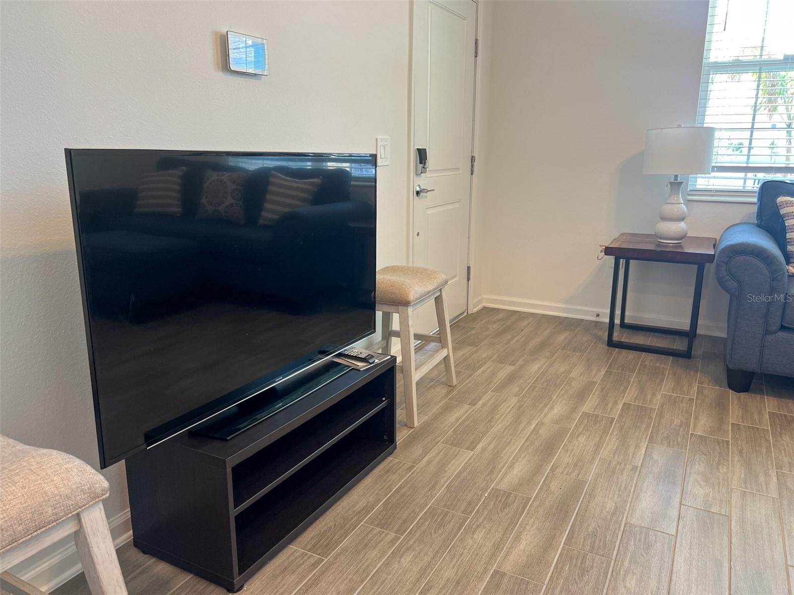 Image 4 of 9 For 6488 Needle Way