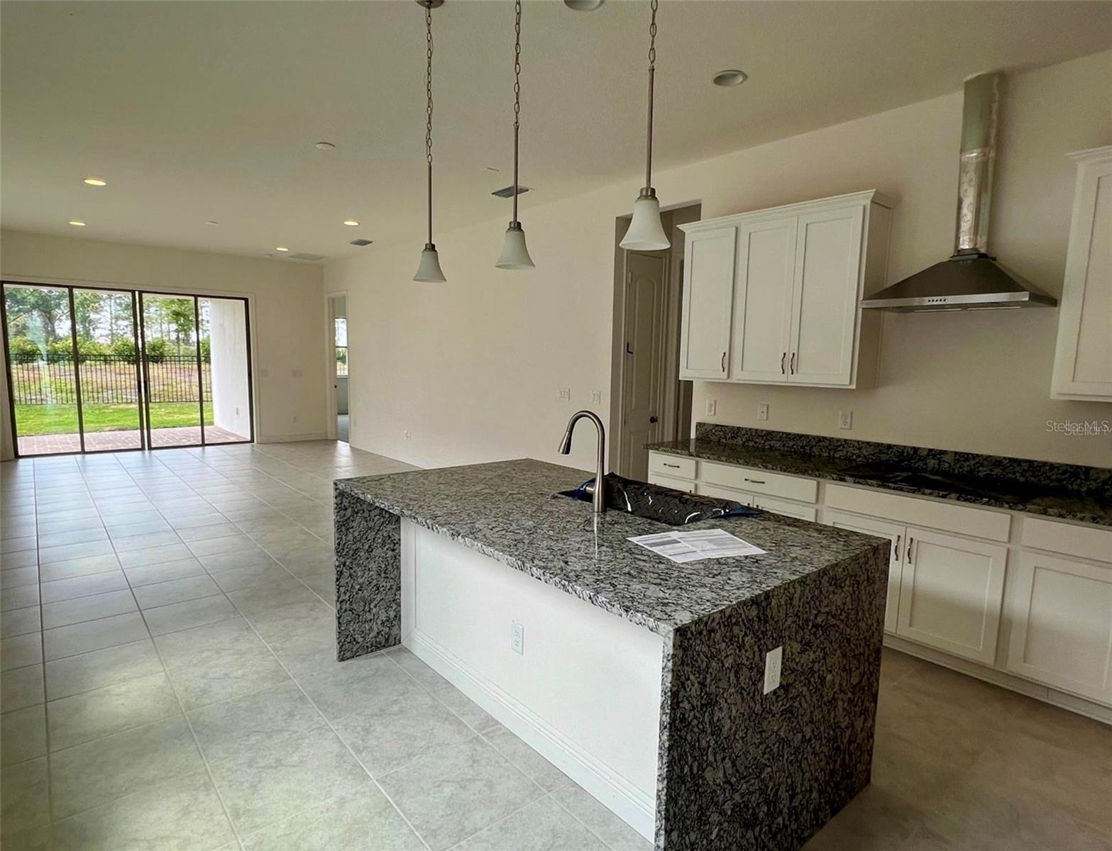 Image 3 of 10 For 9684 Bucklow Hill Drive
