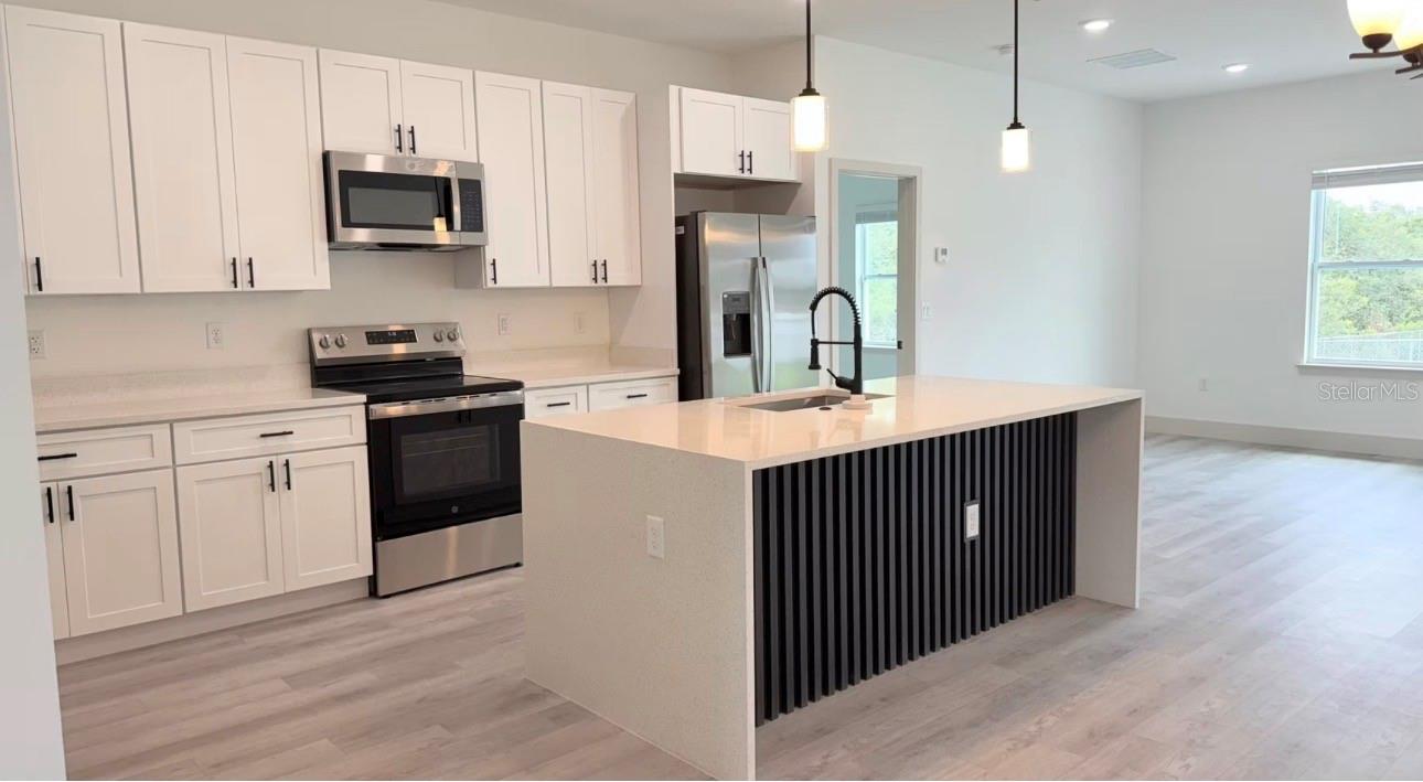 Image 3 of 21 For 2120 Poinciana Drive