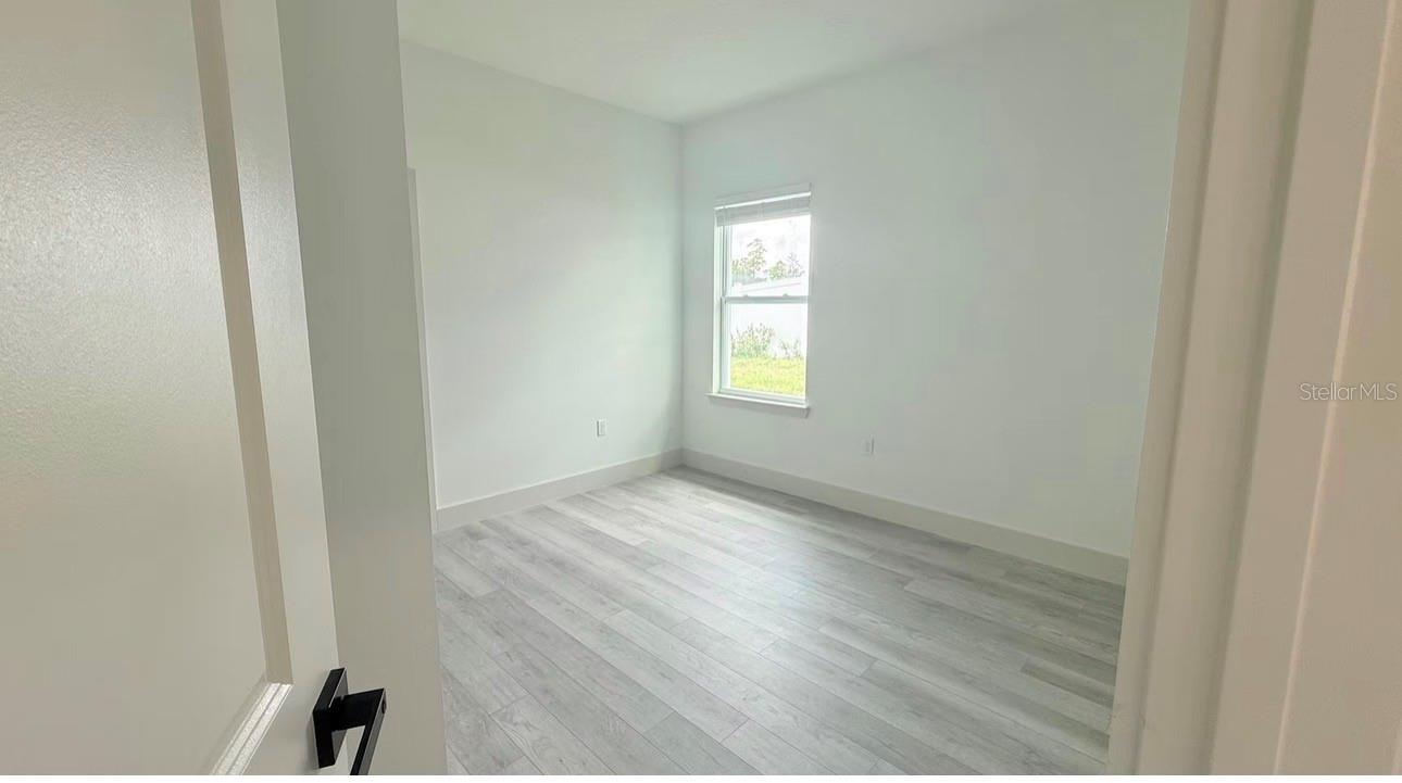 Image 7 of 21 For 2120 Poinciana Drive