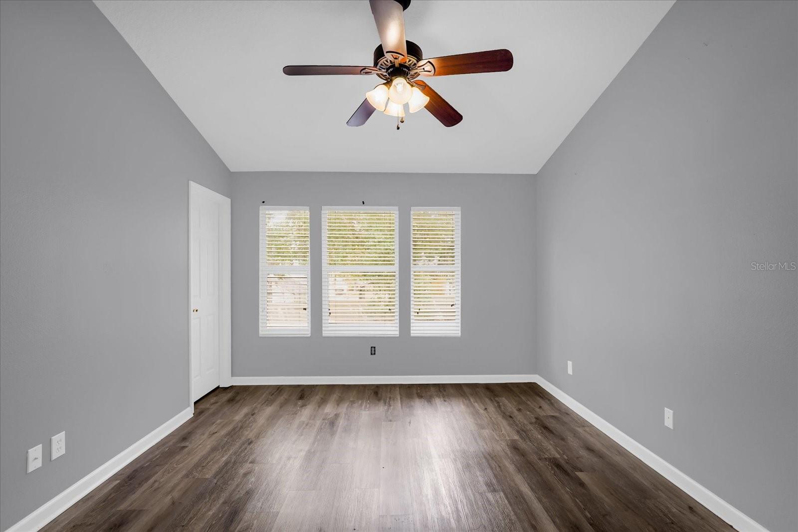 Image 14 of 29 For 2403 Silver Palm Drive