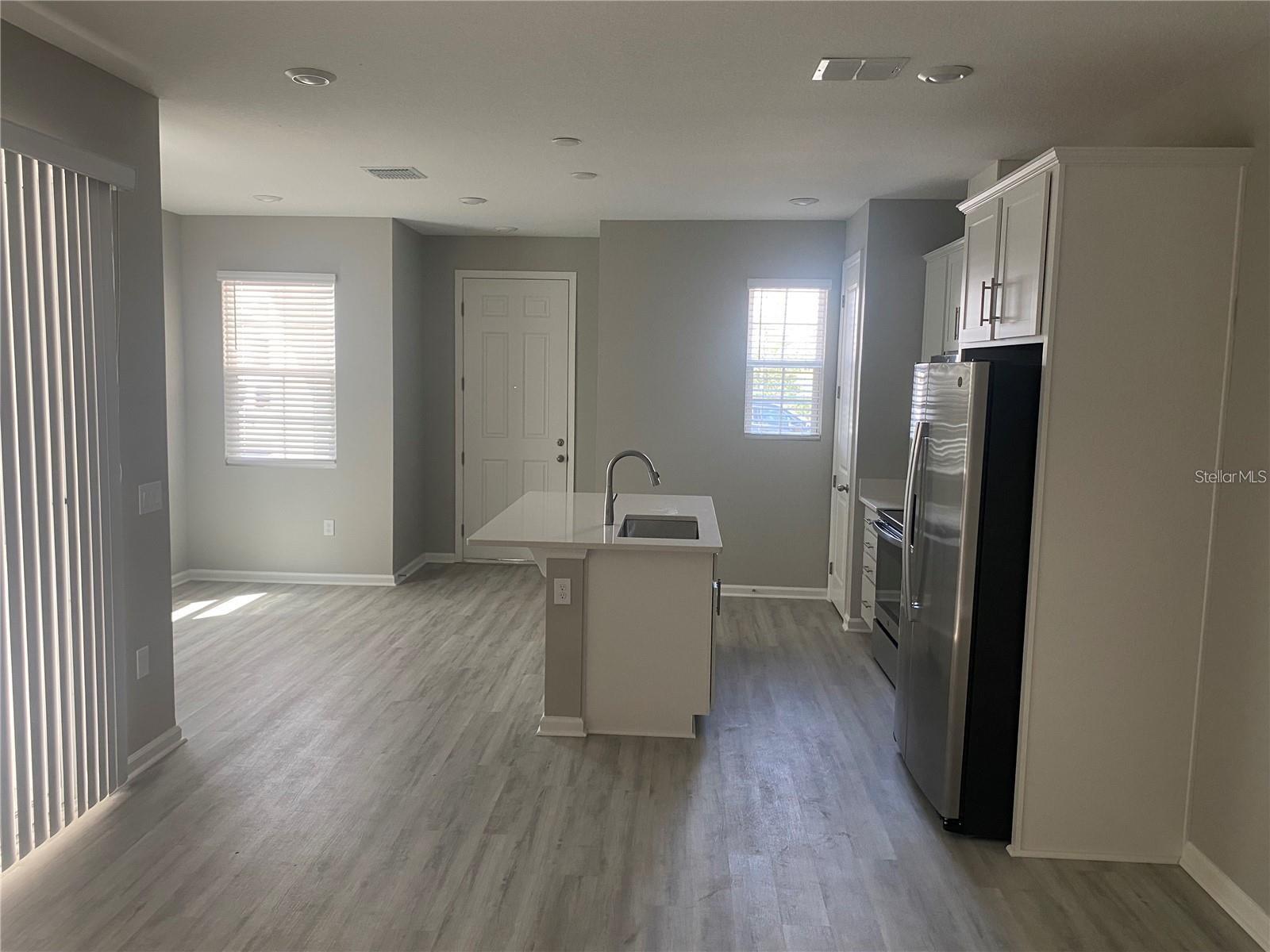 Image 7 of 27 For 1457 Axel Graeson Avenue