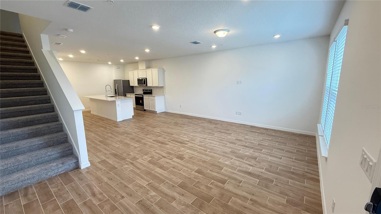 Image 3 of 55 For 11326 Nona Sound Street