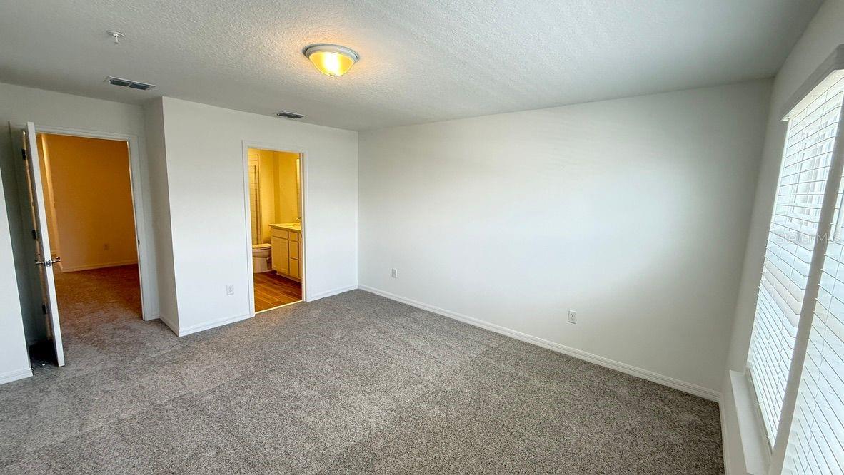 Image 41 of 55 For 11326 Nona Sound Street