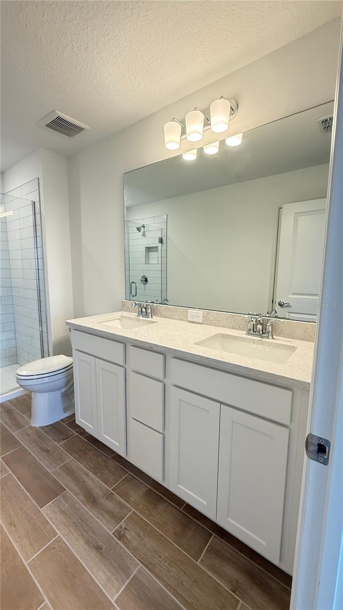 Image 44 of 55 For 11326 Nona Sound Street