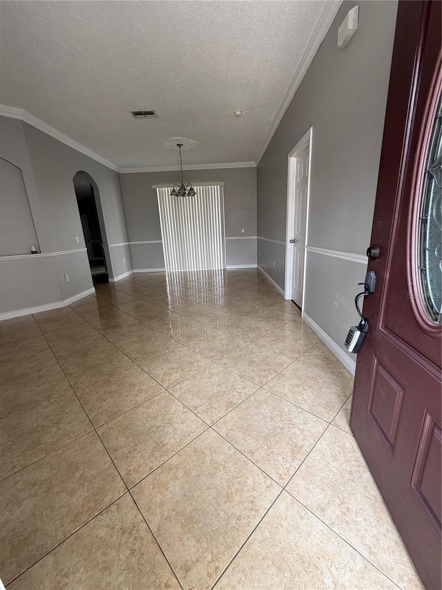 Image 2 of 15 For 819 Jarnac Drive