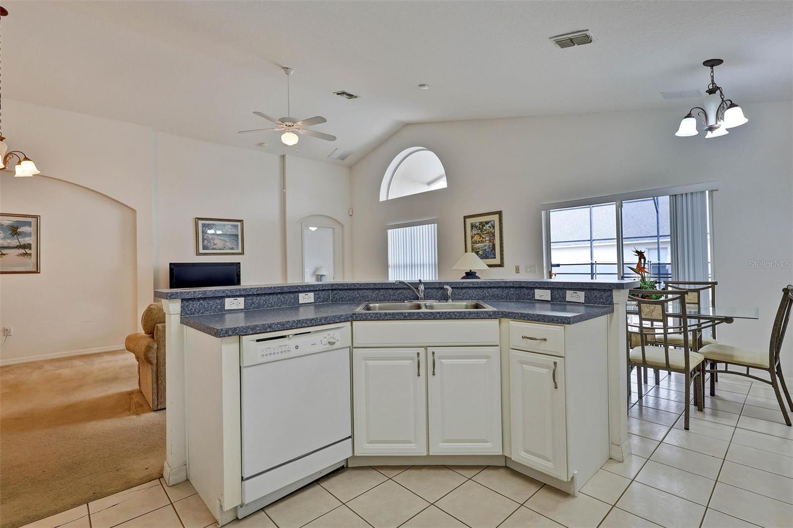 Image 12 of 42 For 101 Kildrummy Drive