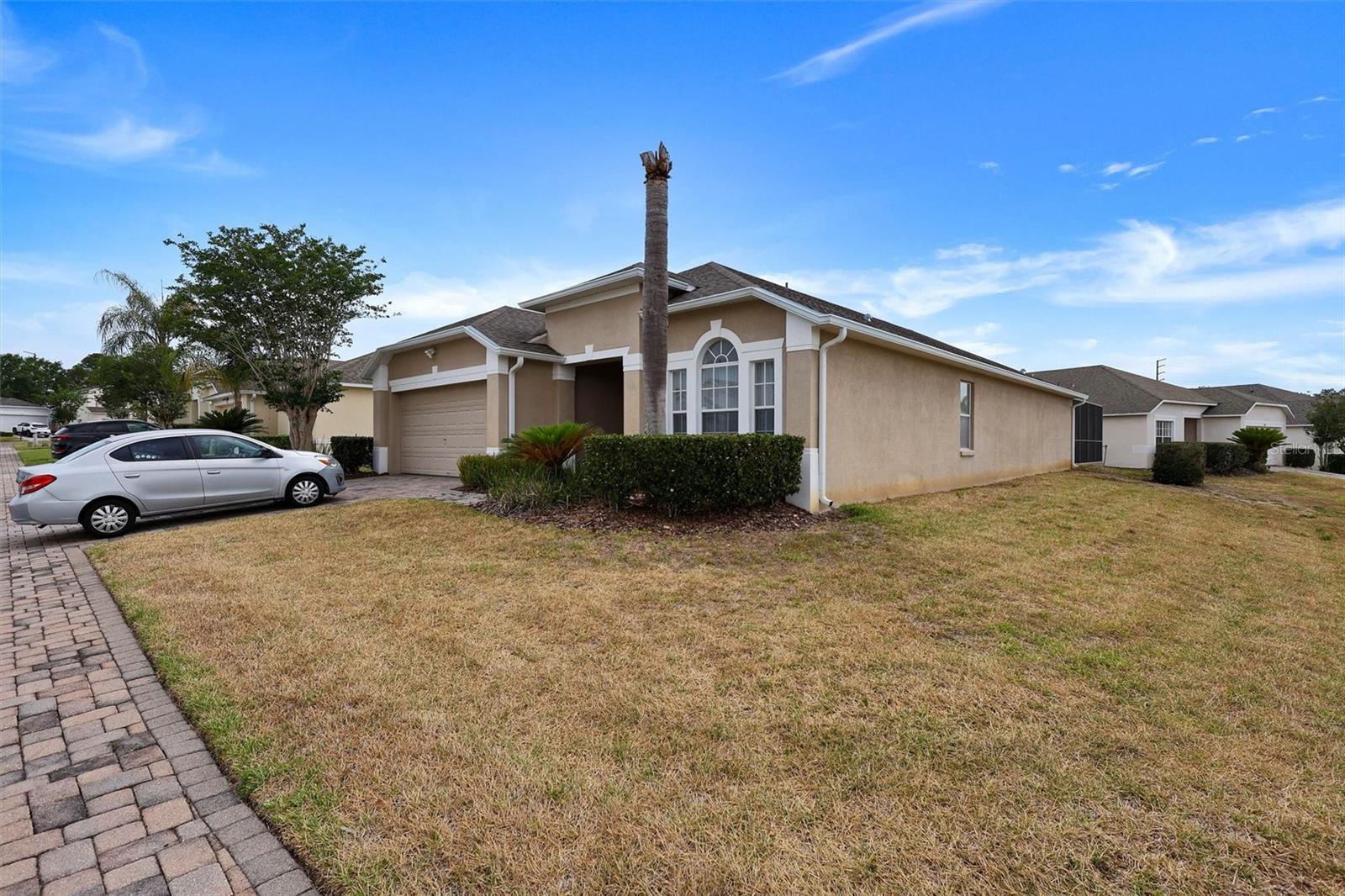 Image 41 of 42 For 101 Kildrummy Drive