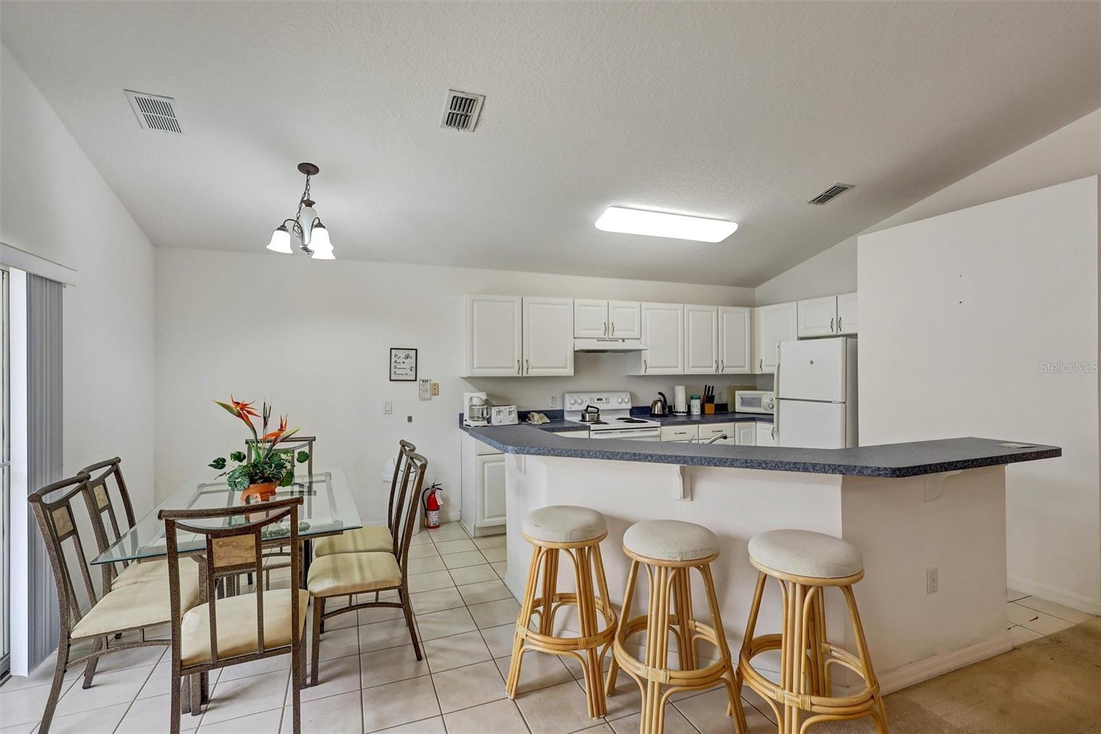Image 9 of 42 For 101 Kildrummy Drive