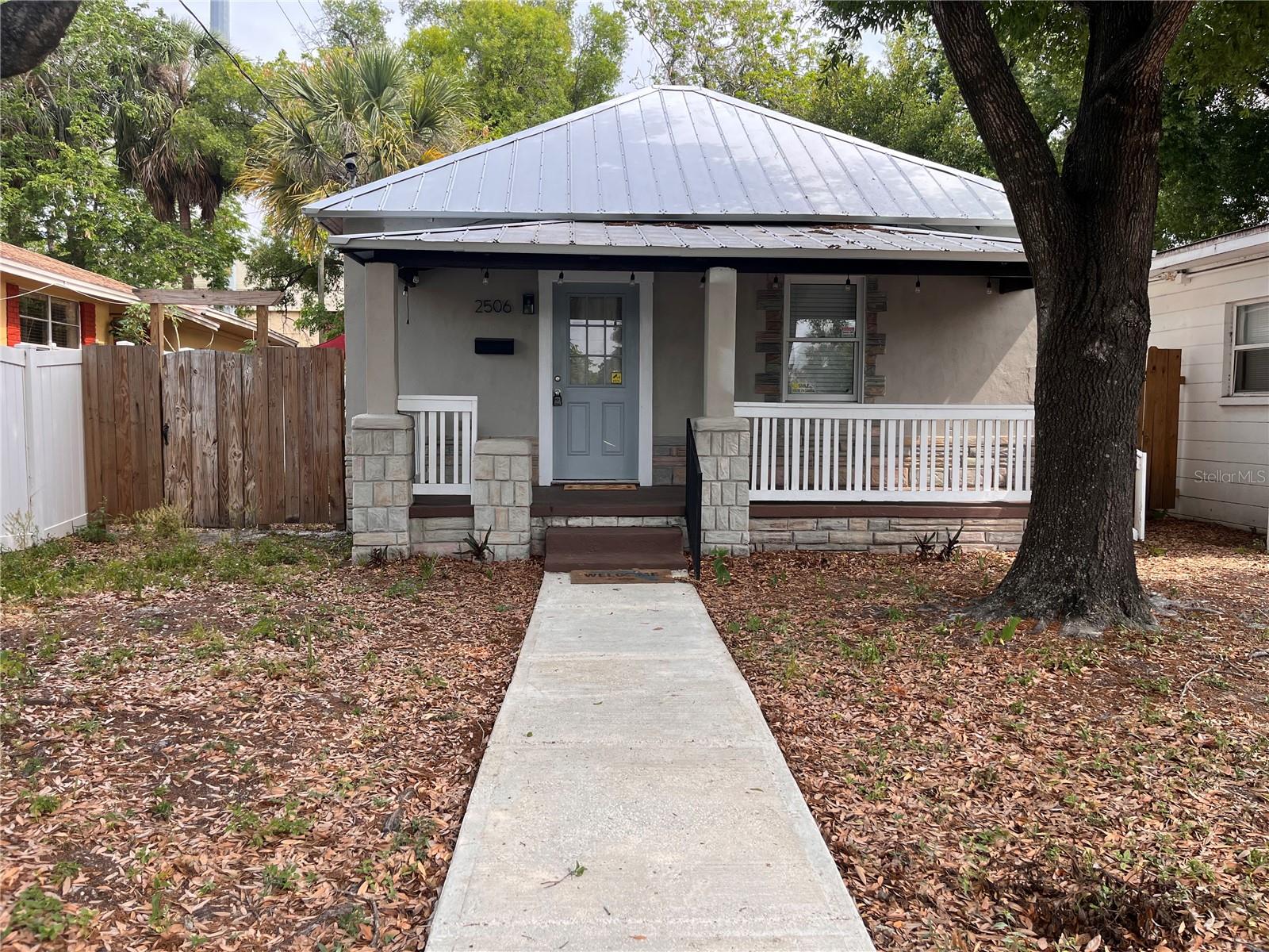 Image 2 of 21 For 2506 12th Avenue