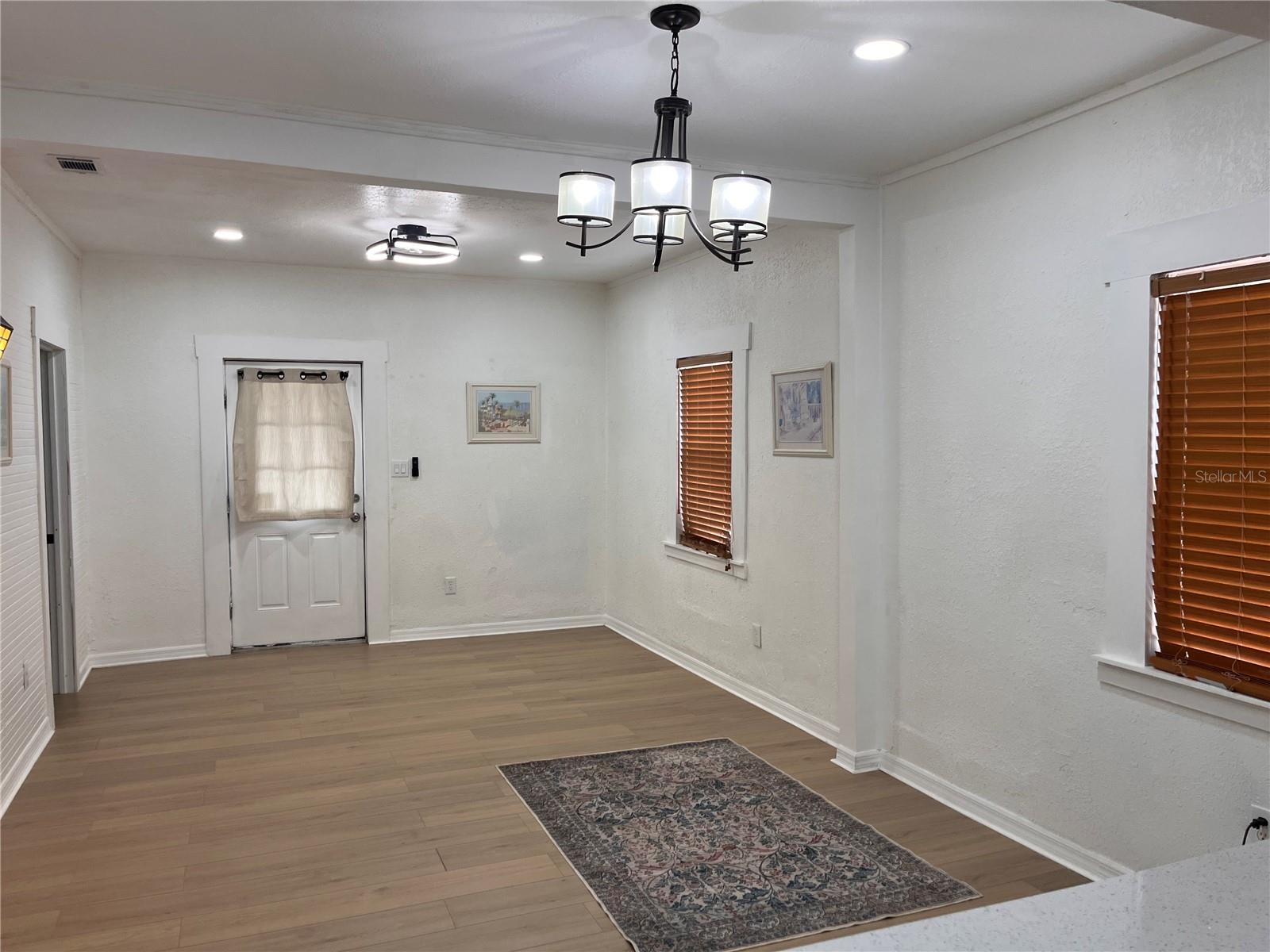 Image 4 of 21 For 2506 12th Avenue