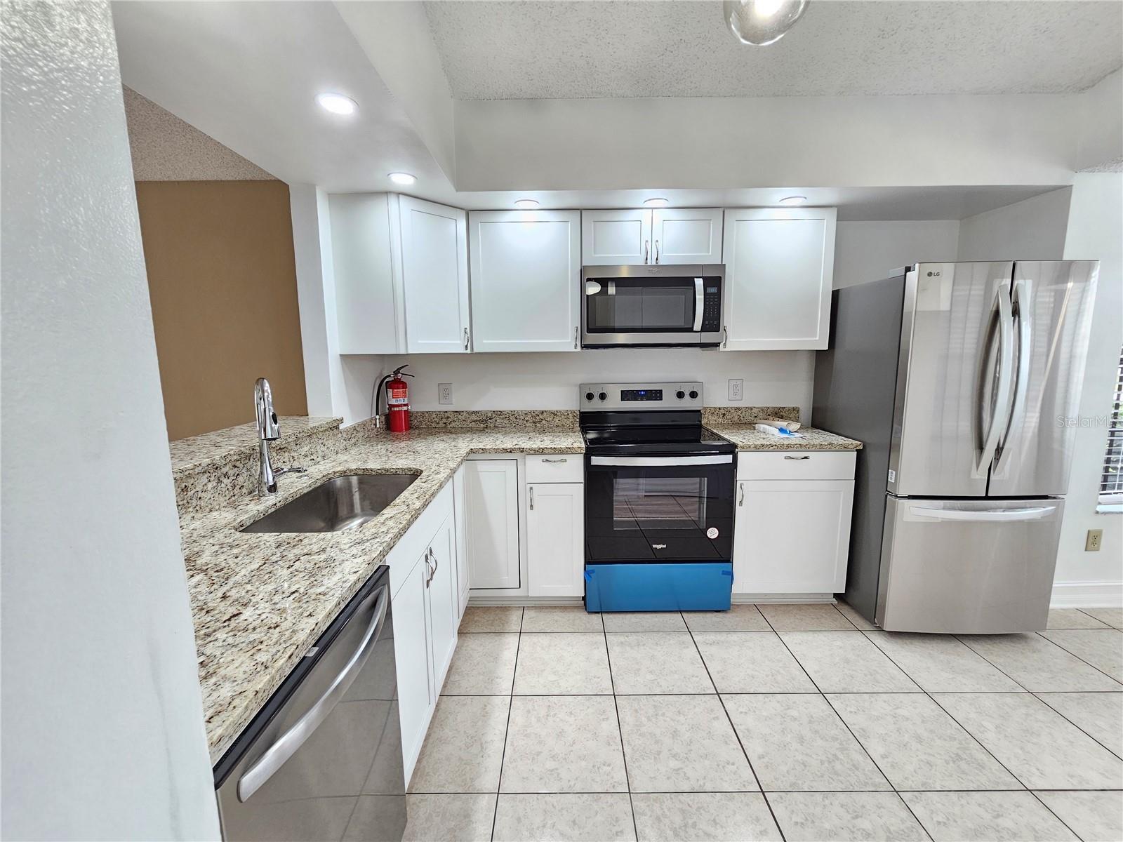 Image 7 of 27 For 1024 Whalebone Bay Drive