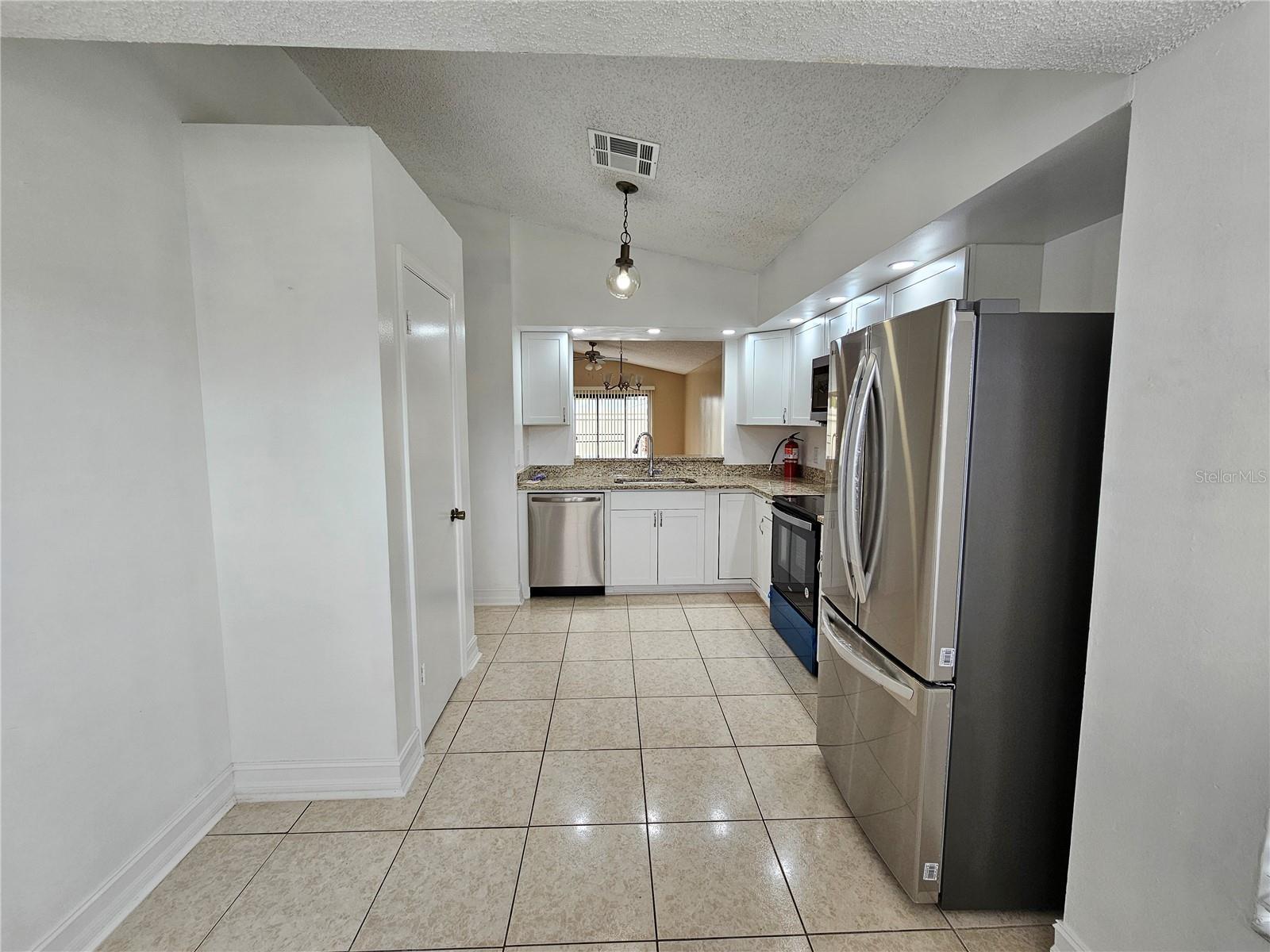 Image 9 of 27 For 1024 Whalebone Bay Drive