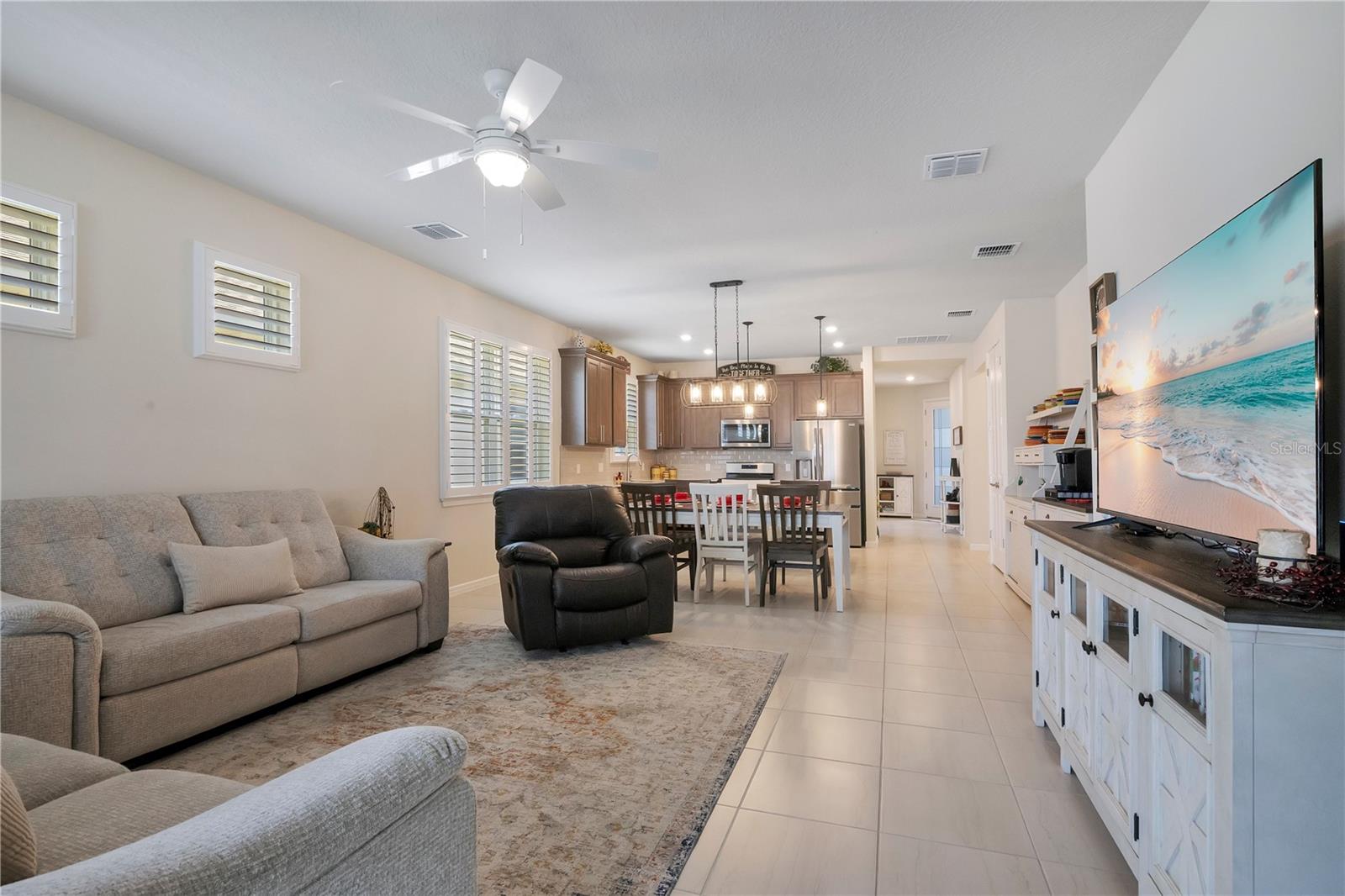 Image 15 of 40 For 15157 Aqua Sol Lane