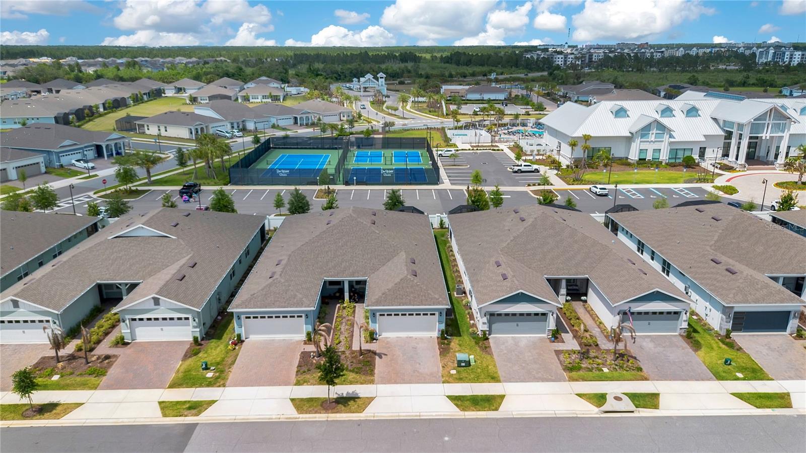 Image 16 of 40 For 15157 Aqua Sol Lane