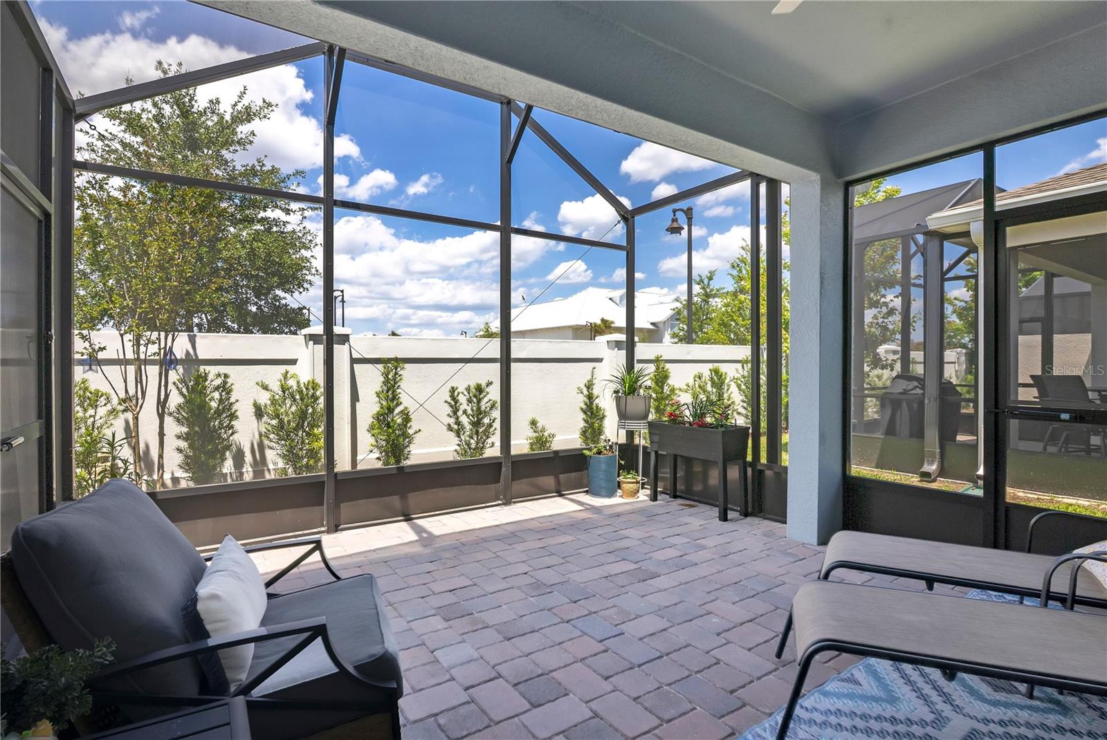 Image 18 of 40 For 15157 Aqua Sol Lane