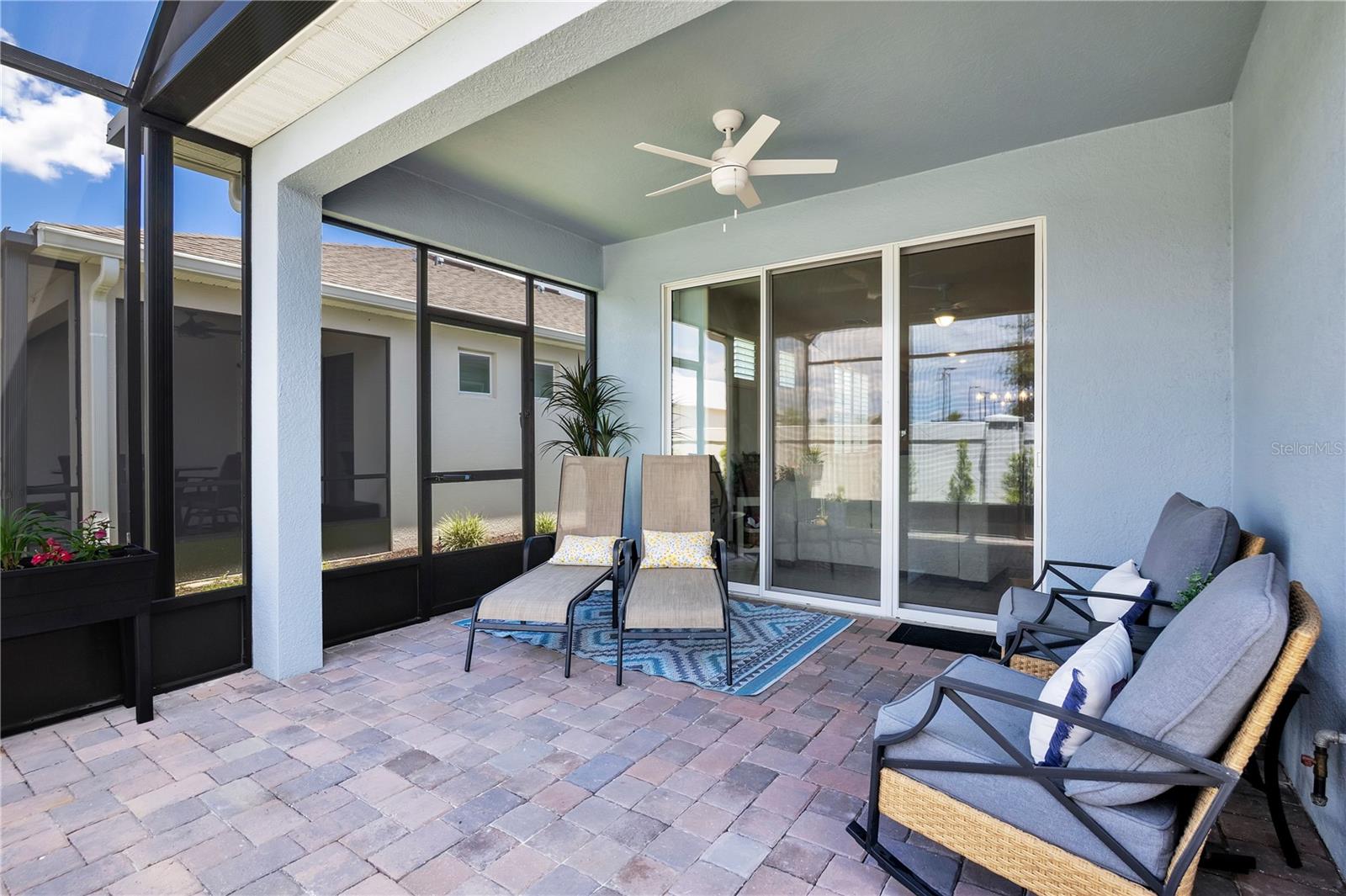 Image 19 of 40 For 15157 Aqua Sol Lane