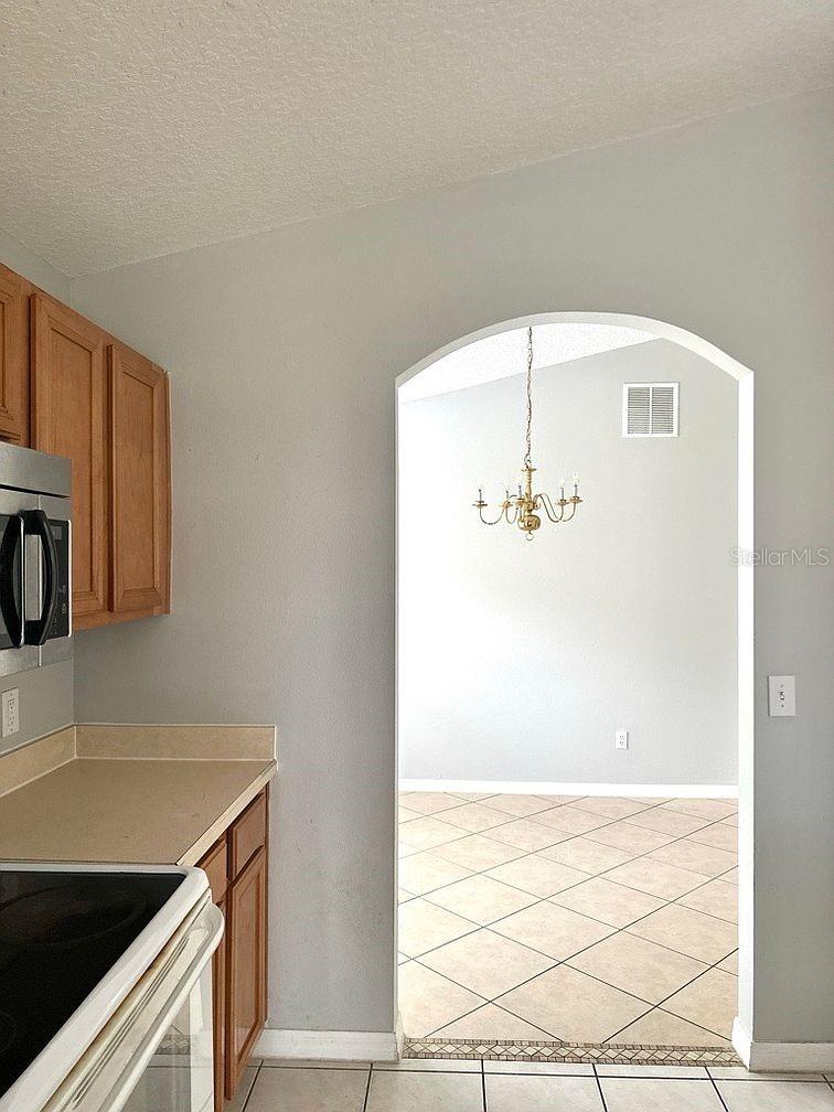 Image 10 of 57 For 8515 Palm Harbor Drive