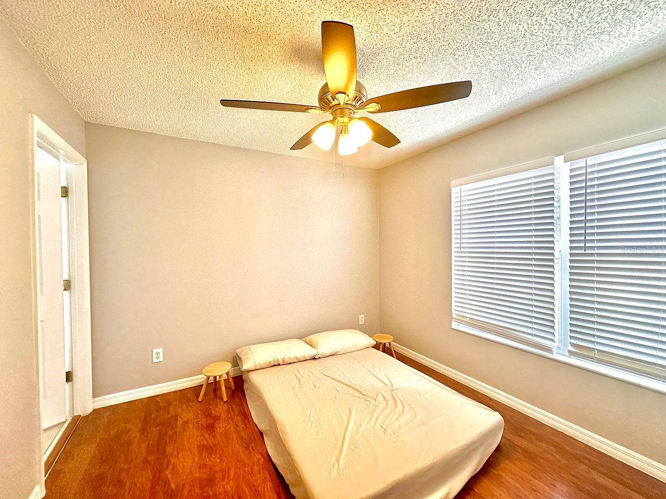 Image 14 of 57 For 8515 Palm Harbor Drive