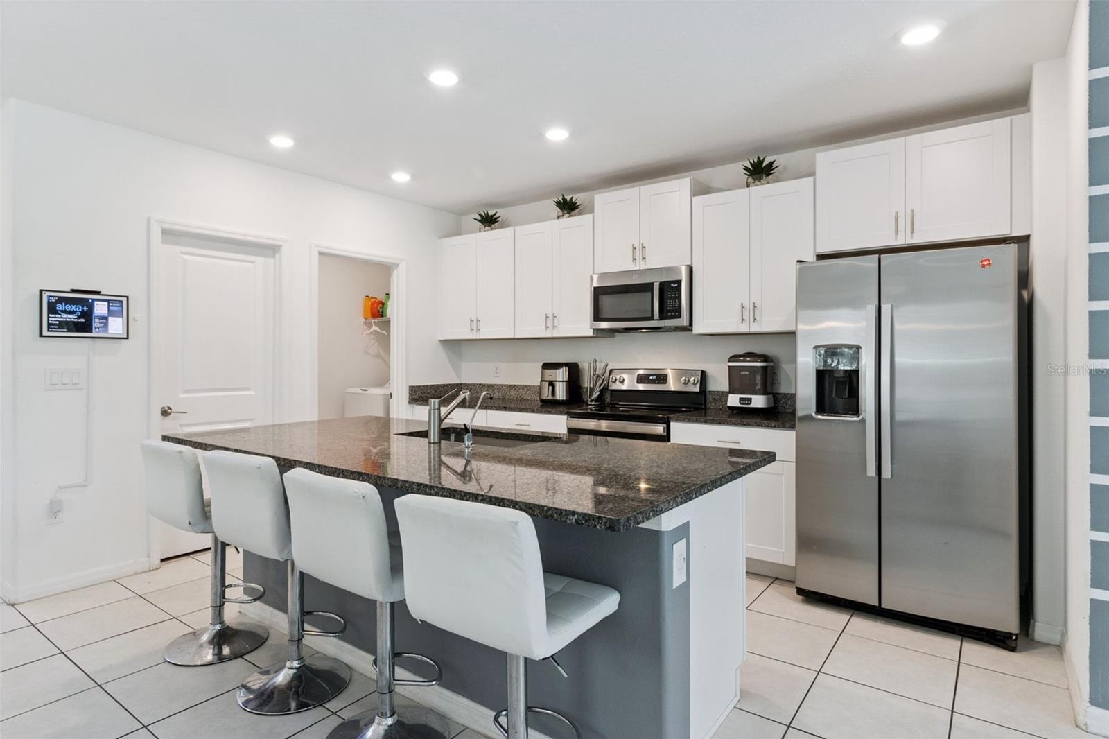 Image 8 of 37 For 2087 Old Pasture Ln
