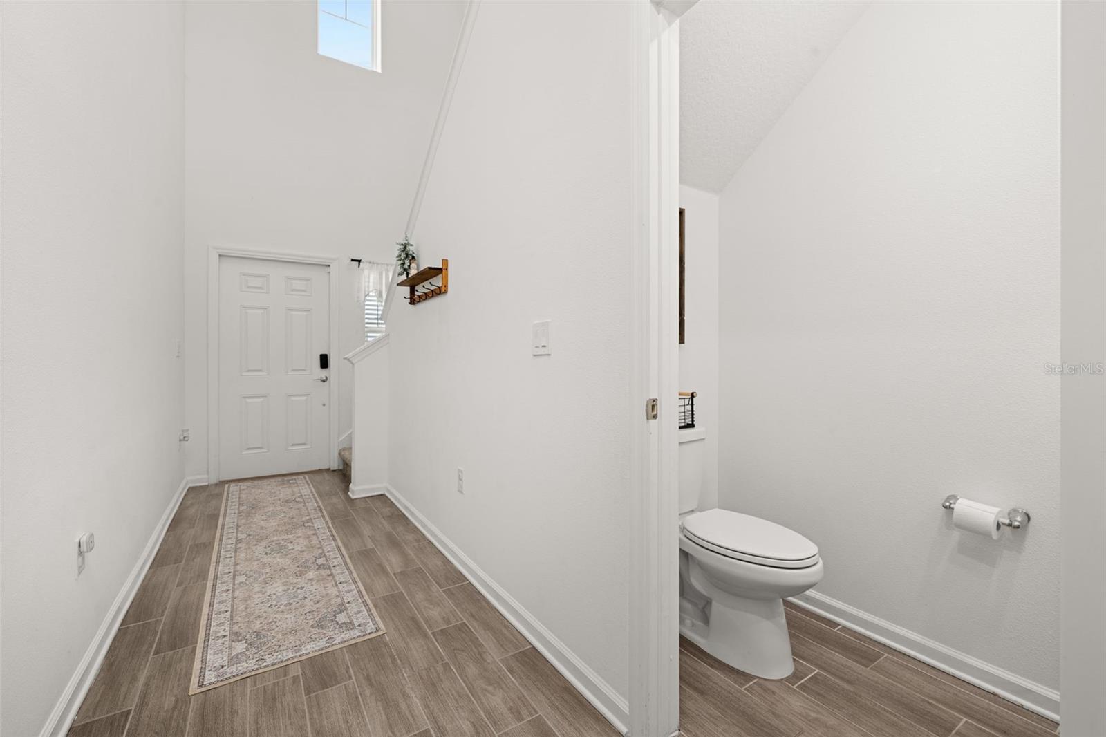 Image 18 of 62 For 1066 Berry Lane