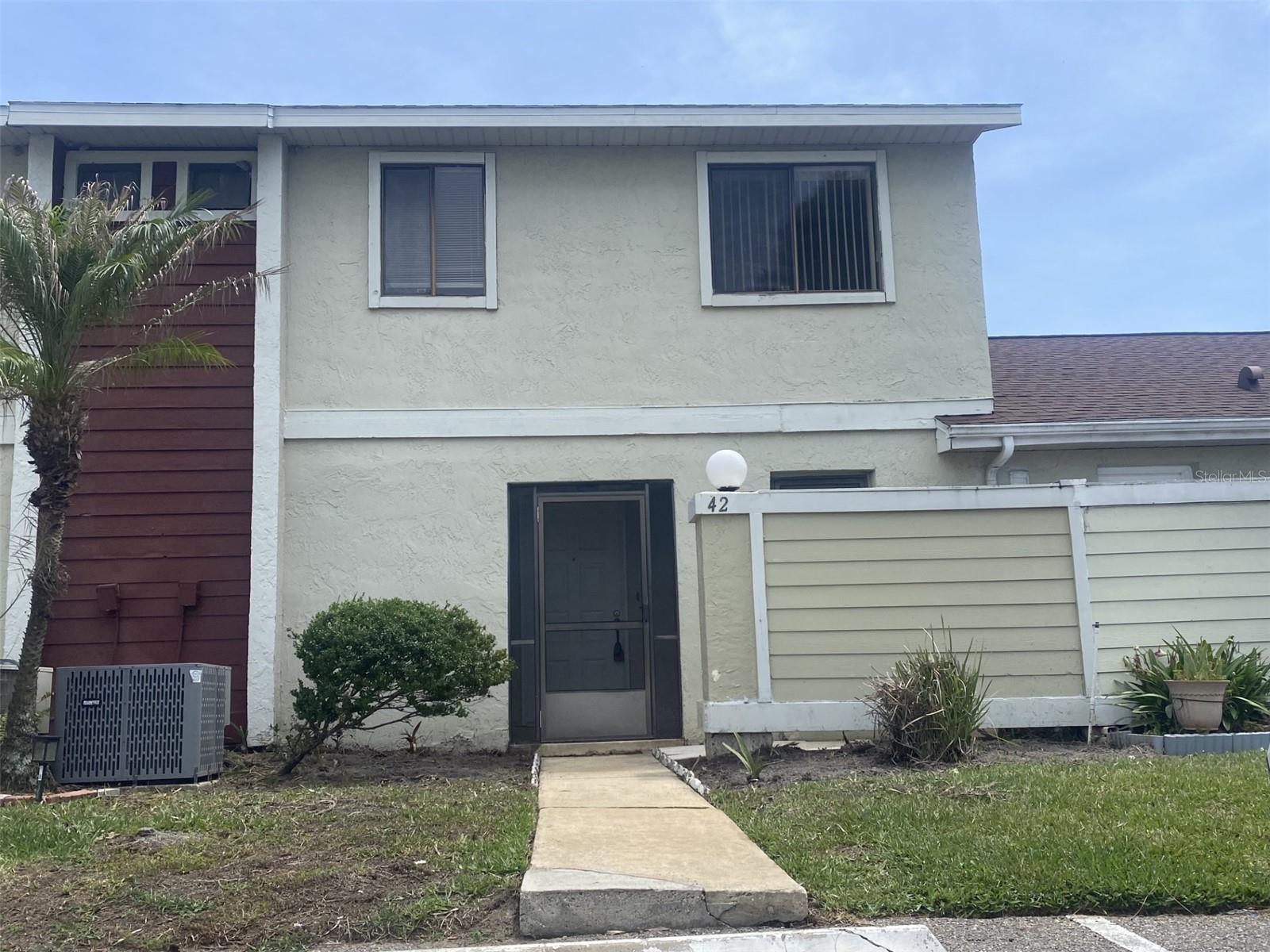 Details for 42 Pine Island Circle, KISSIMMEE, FL 34743