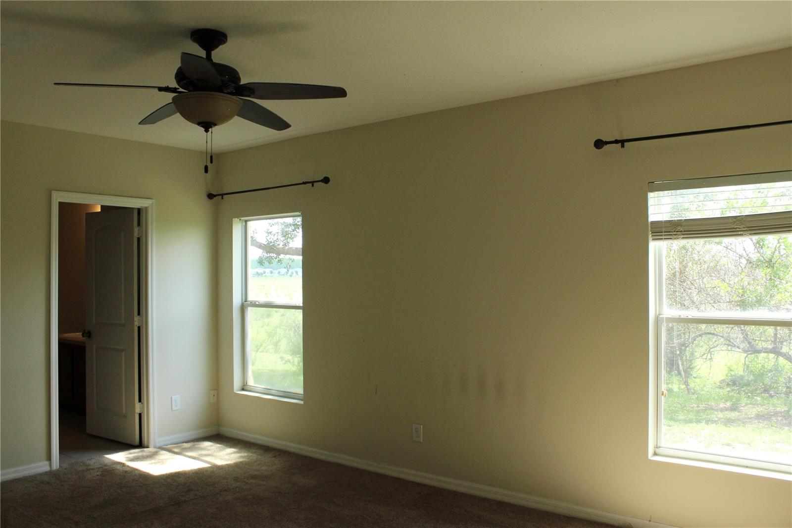 Image 10 of 16 For 4881 Windbourne Way