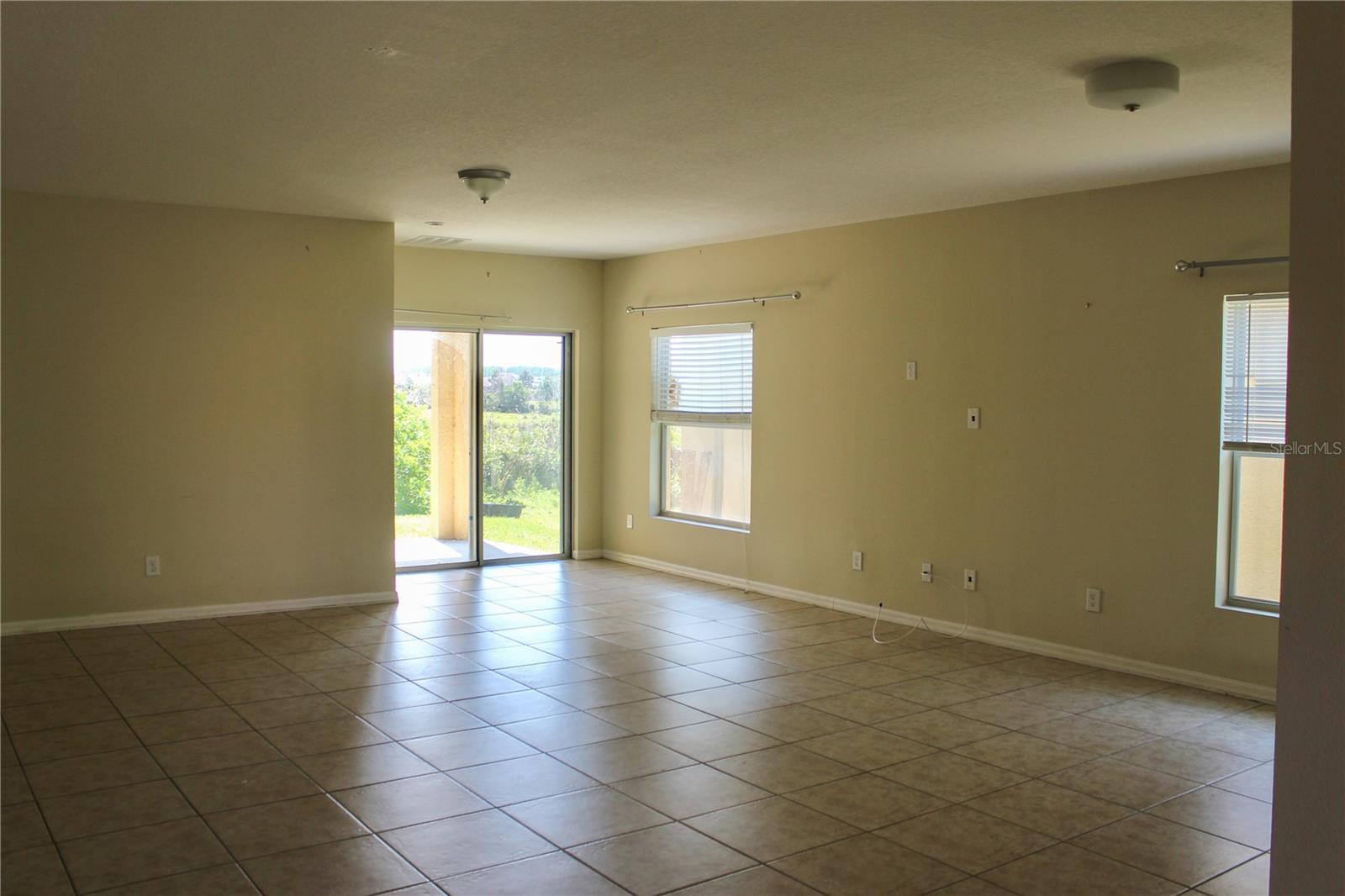 Image 3 of 16 For 4881 Windbourne Way