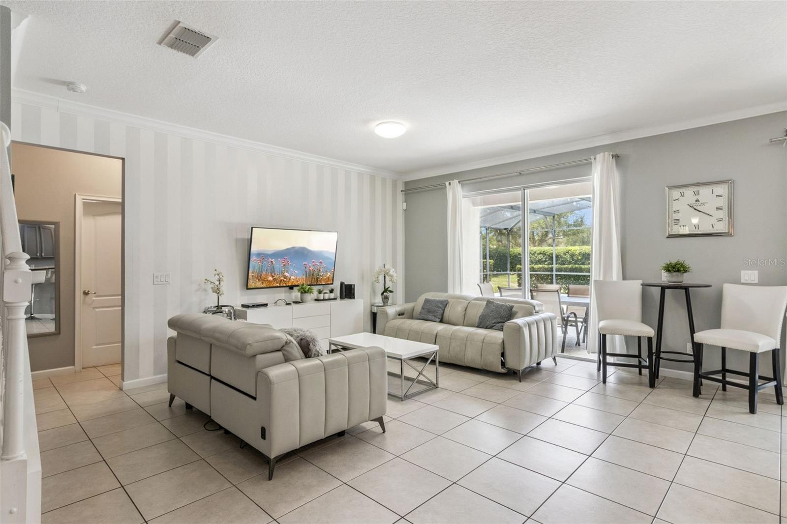 Image 13 of 80 For 4348 Acorn Court