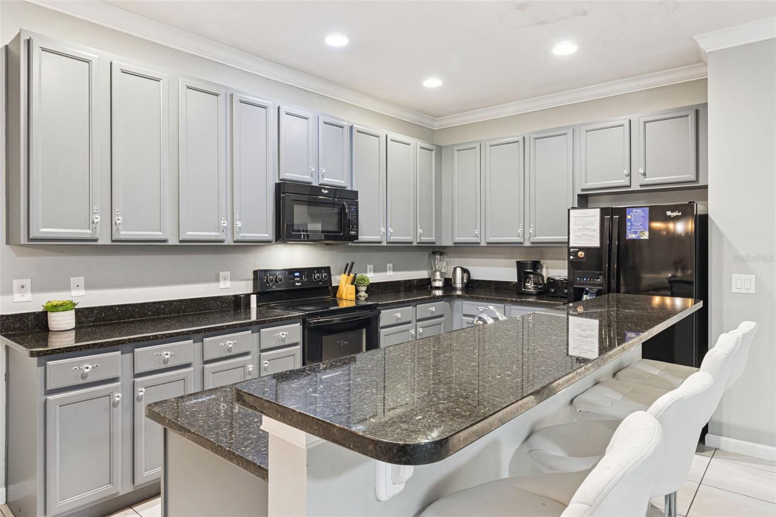 Image 18 of 80 For 4348 Acorn Court