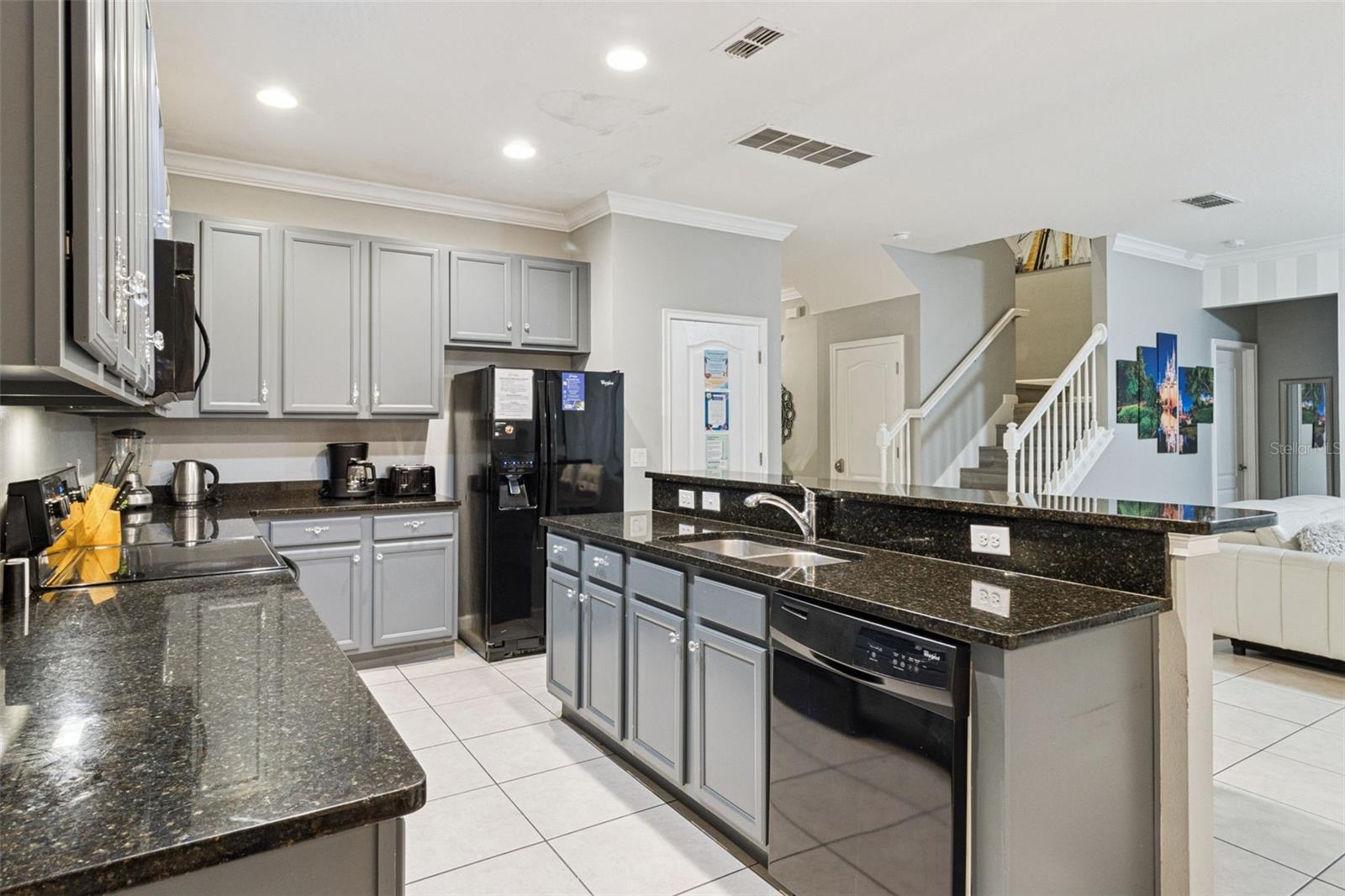 Image 19 of 80 For 4348 Acorn Court