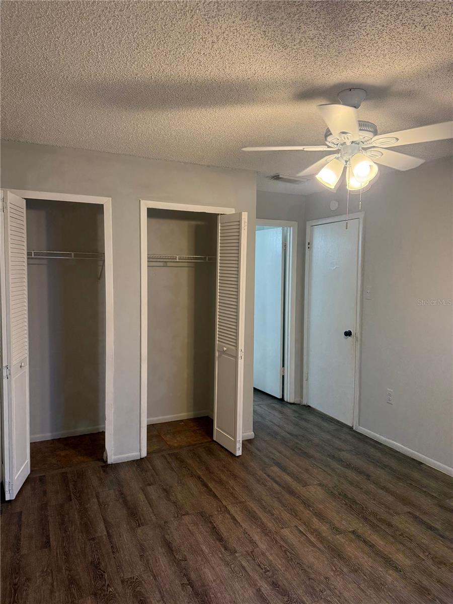 Image 11 of 27 For 3827 Bay Club Cir  103