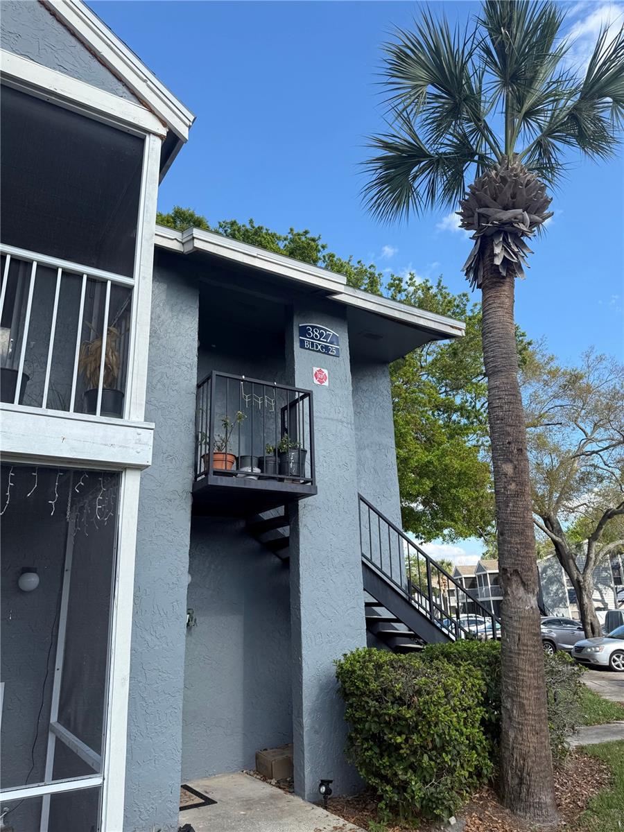 Image 26 of 27 For 3827 Bay Club Cir  103