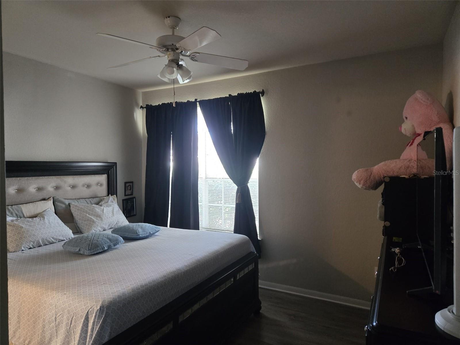 Image 8 of 16 For 9085 Lee Vista Boulevard 1003