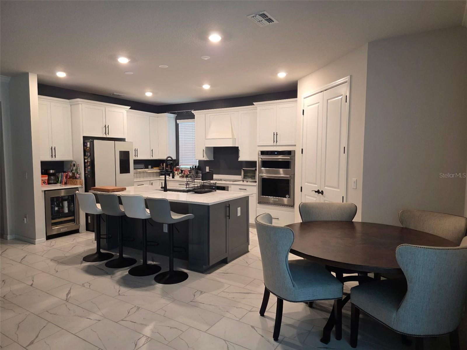 Listing photo id 9 for 12919 Willow Grove Drive