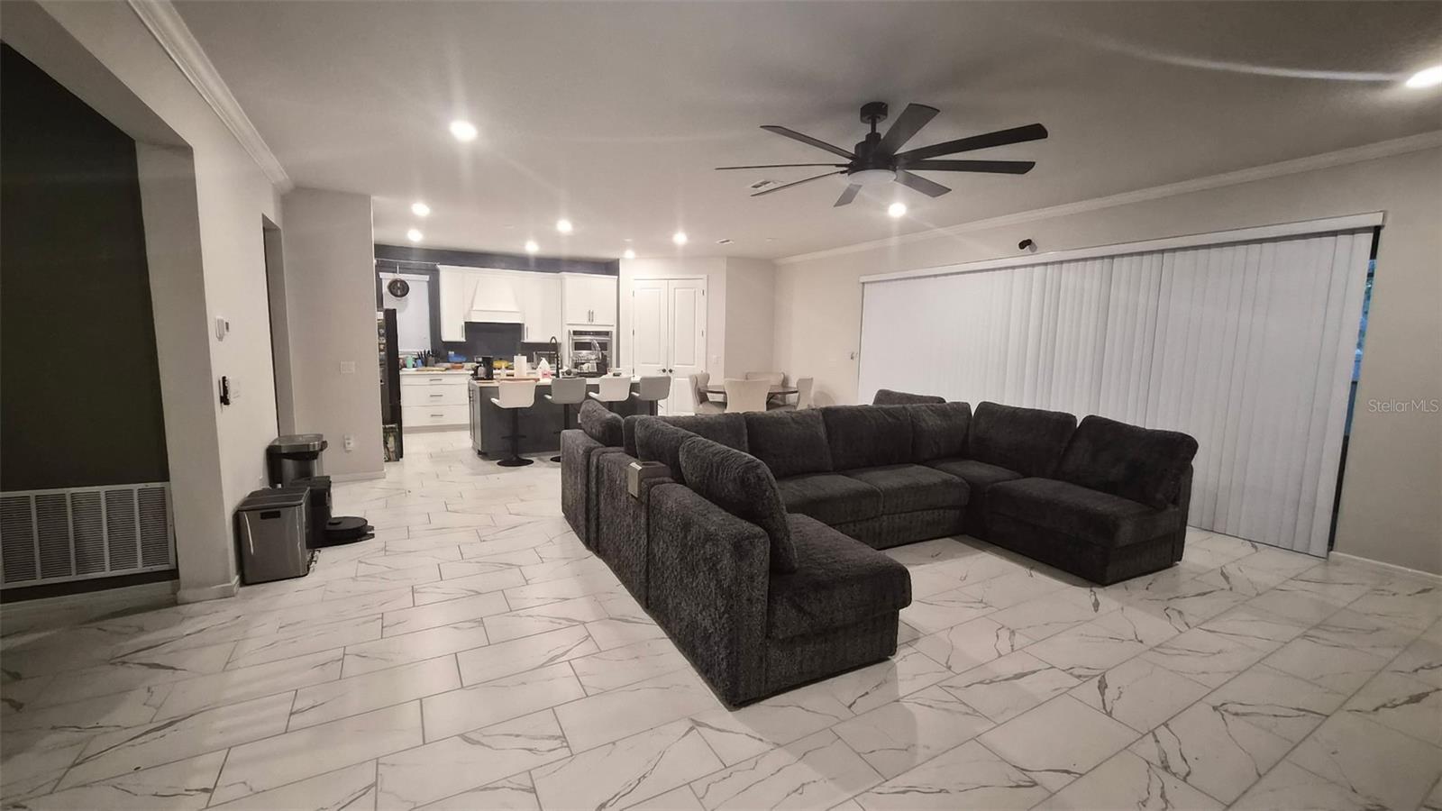 Listing photo id 0 for 12919 Willow Grove Drive