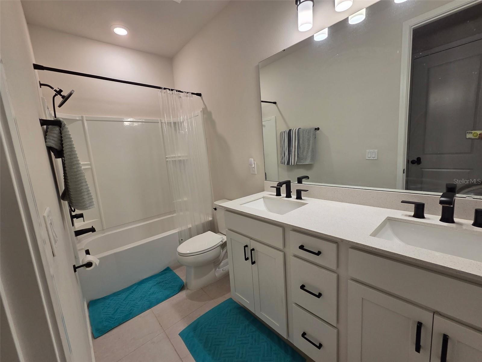 Listing photo id 38 for 12919 Willow Grove Drive