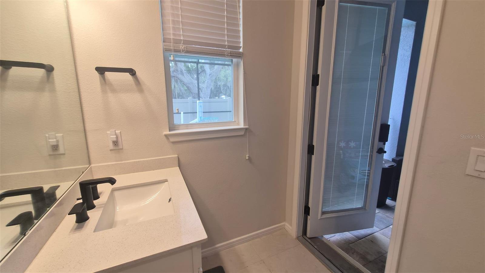 Listing photo id 43 for 12919 Willow Grove Drive