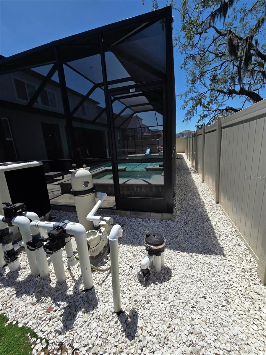Listing photo id 48 for 12919 Willow Grove Drive