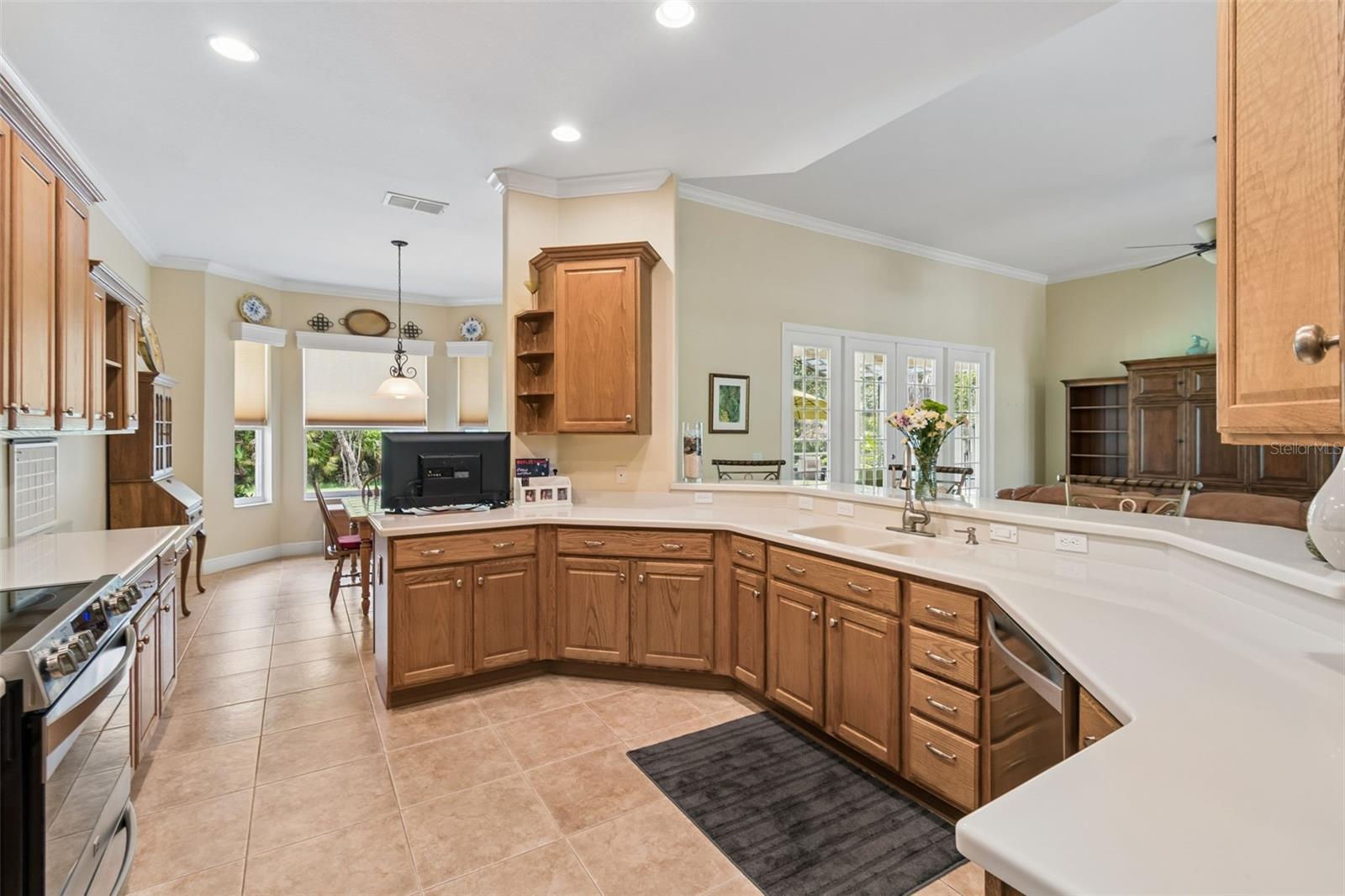 Image 19 of 80 For 1179 Cambria Bend