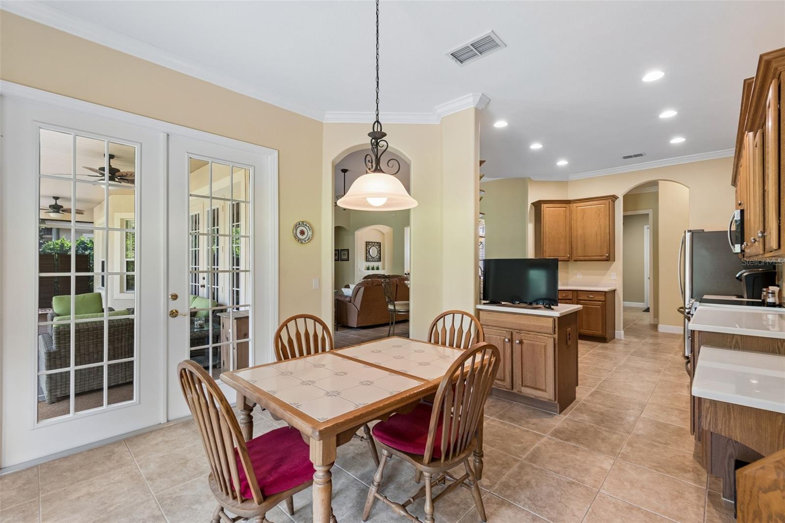 Image 21 of 80 For 1179 Cambria Bend