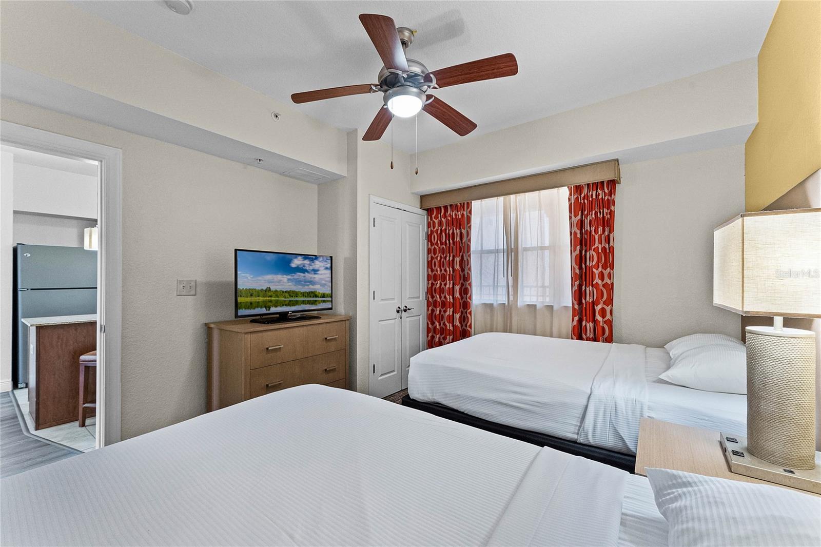 Image 15 of 38 For 12544 Floridays Resort Drive 506-b
