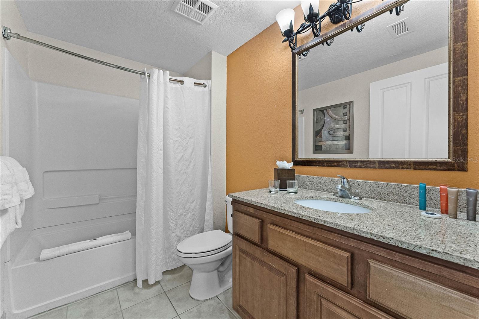 Image 17 of 38 For 12544 Floridays Resort Drive 506-b