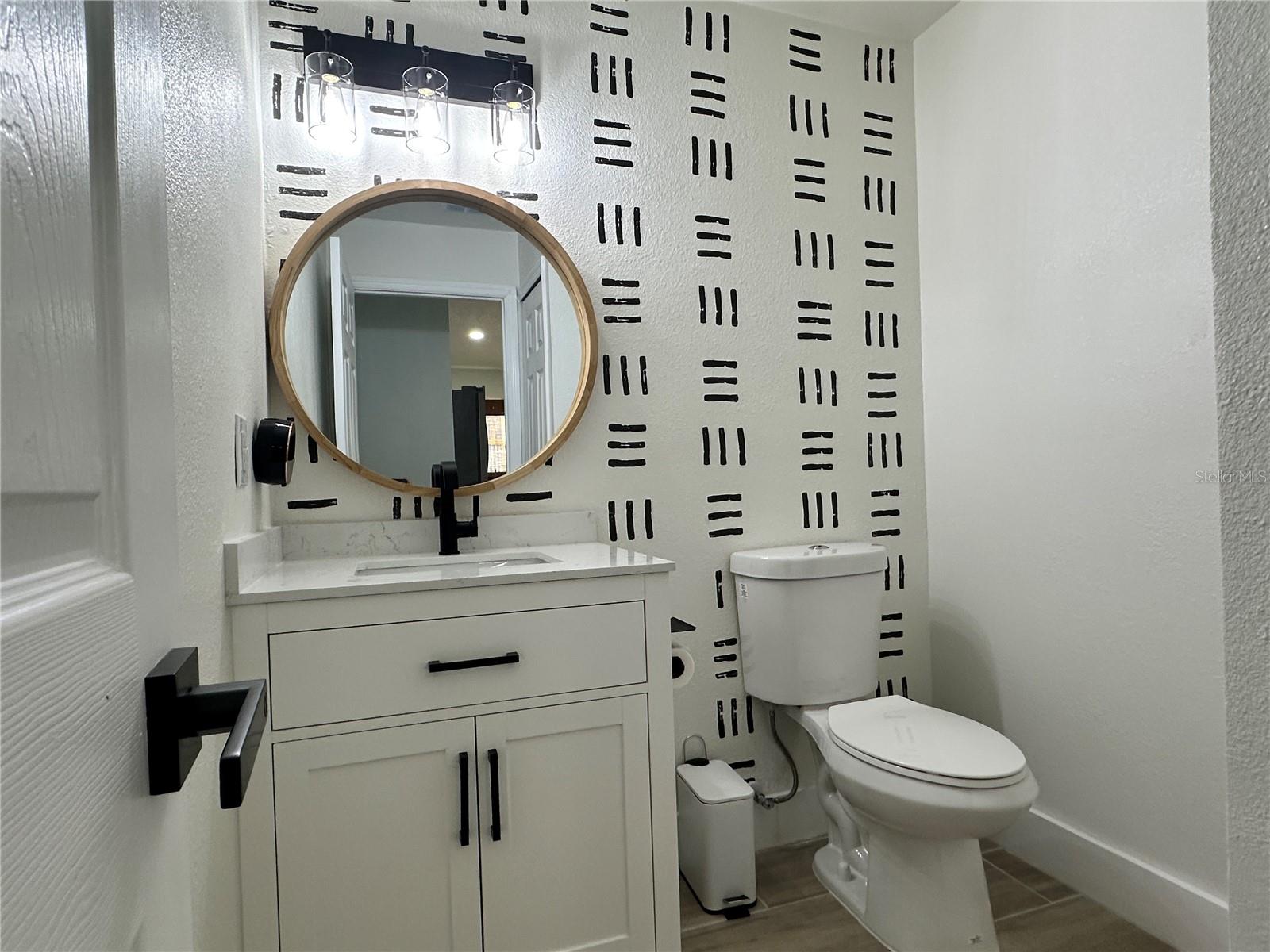 Image 23 of 40 For 17410 Woodcrest Way
