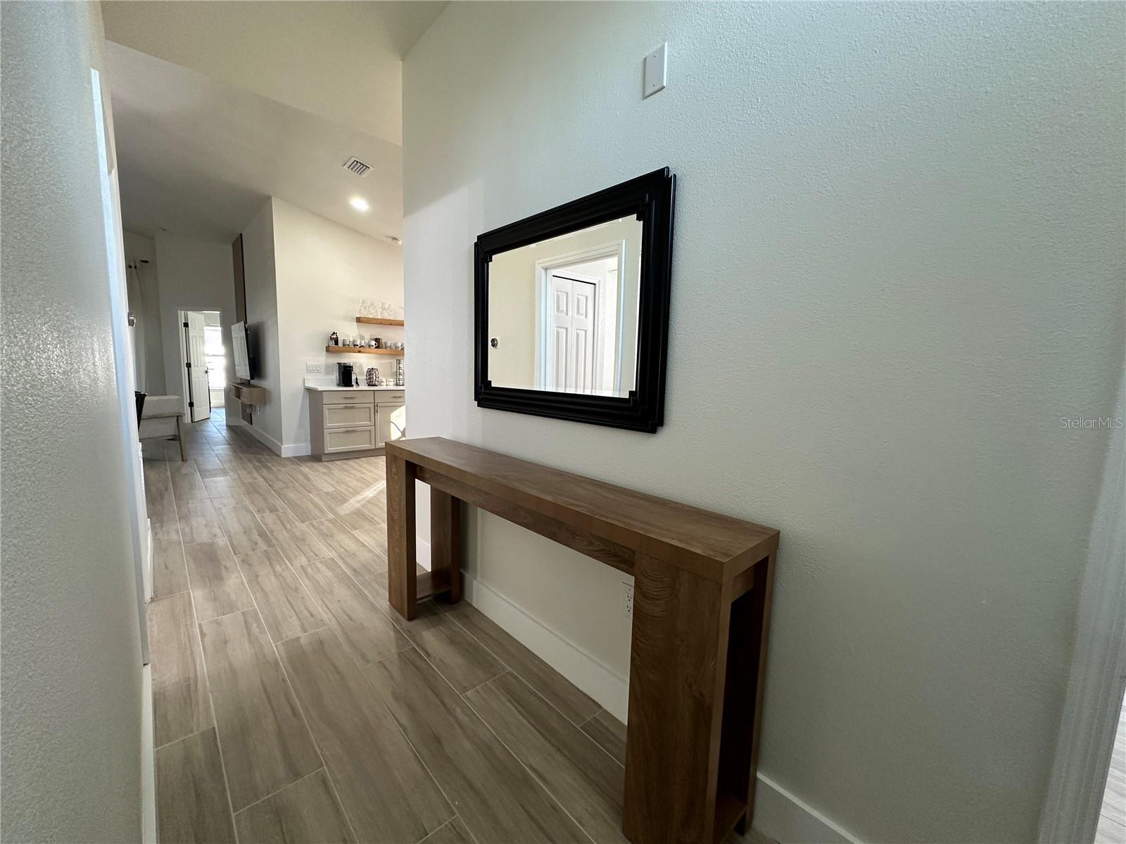 Image 4 of 40 For 17410 Woodcrest Way