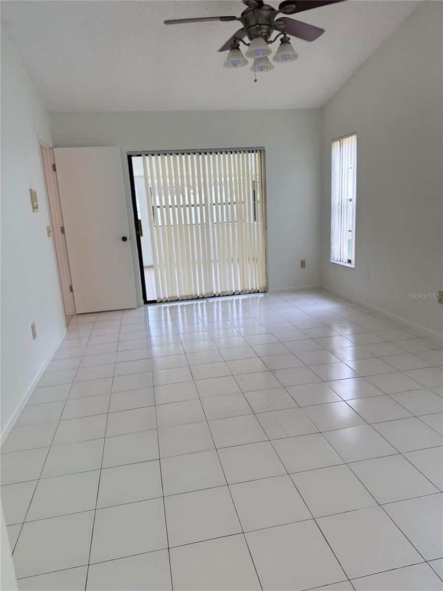 Image 4 of 14 For 10114 Clairmel Court