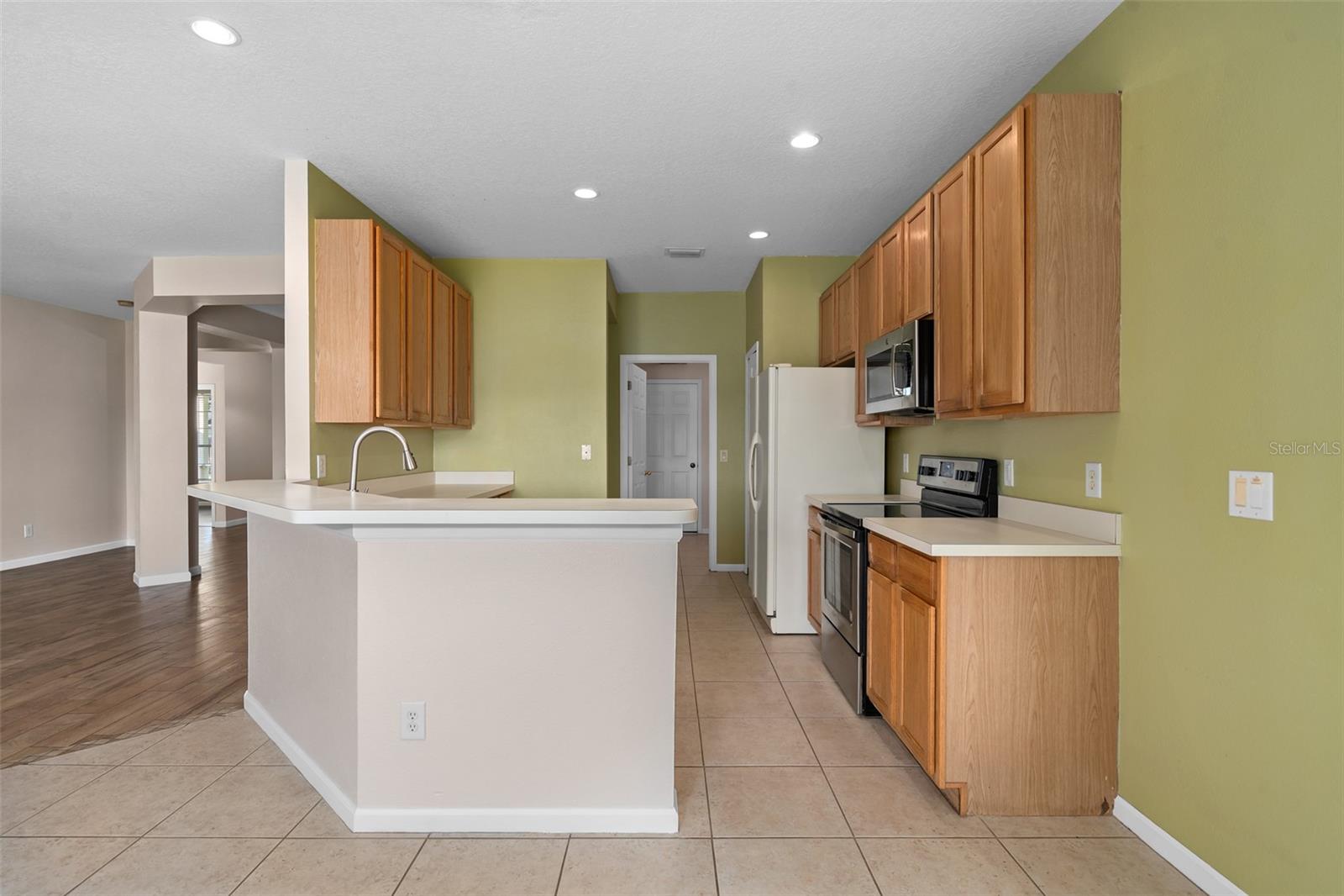 Image 13 of 38 For 1513 Harrier Drive