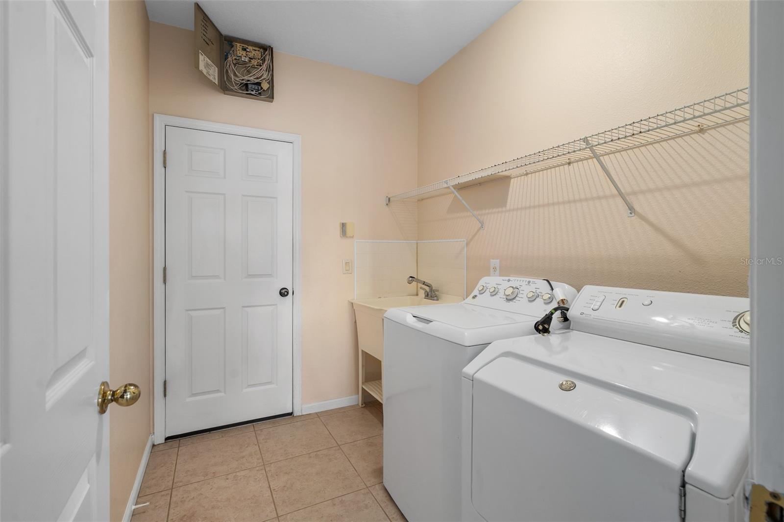 Image 16 of 38 For 1513 Harrier Drive